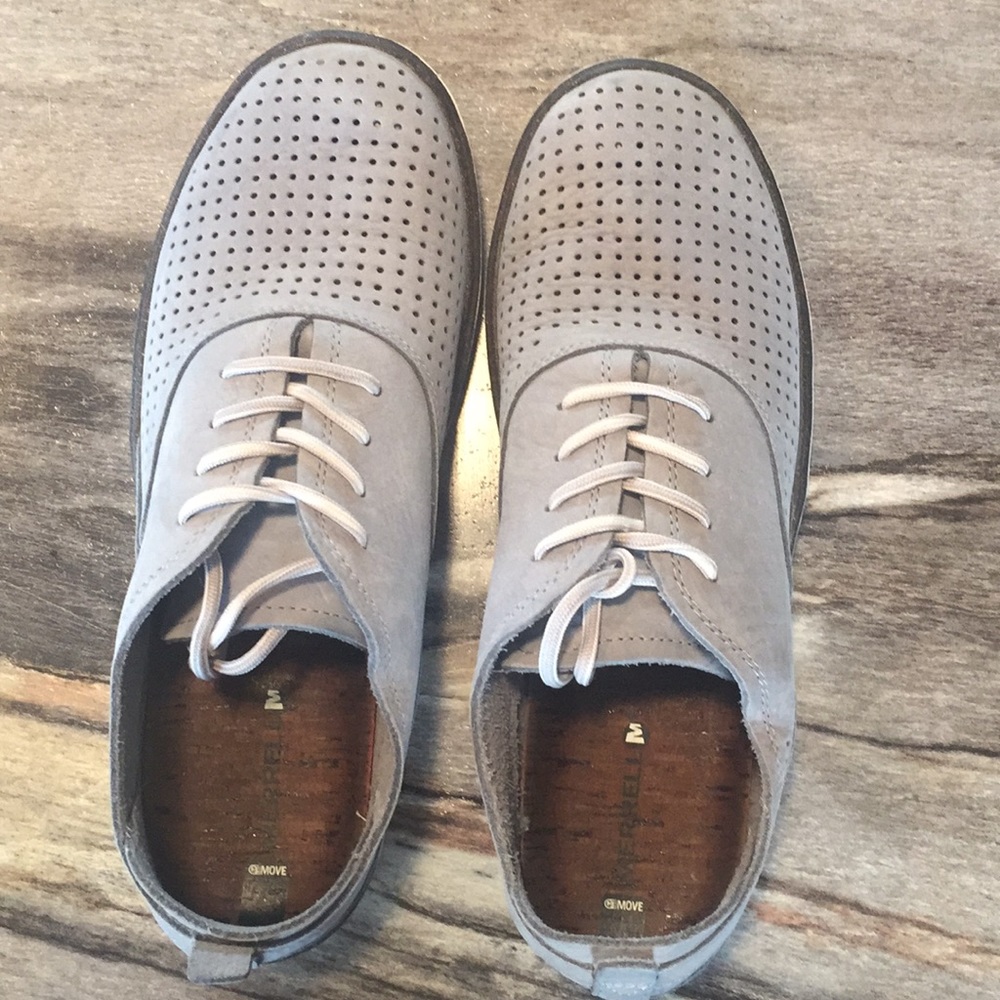Worn twice, super comfie!